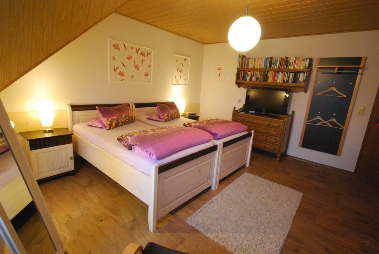 Ferienwohnung -Am Kanal- Nordgeorgsfehn Ngoại thất bức ảnh